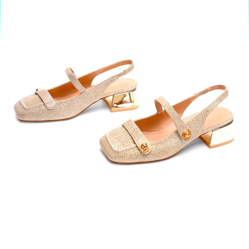 Gold Slingback Mary Jane block Heels size 7.5 ( fits like an 8)